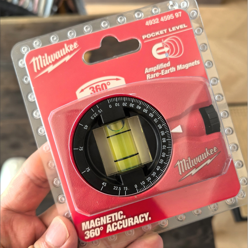 Milwaukee Level Series Premium - огляд і ціна Woodworking Company